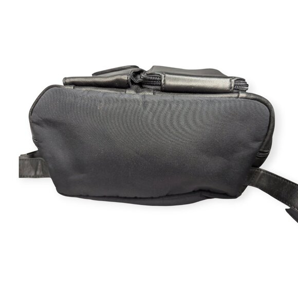 Wilsons Leather Pelle Studio Black Soft Leather Backpack Purse - Picture 8 of 16